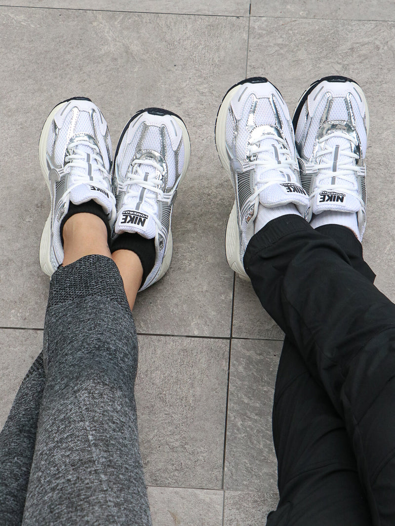 Nike Vomero - Unisex