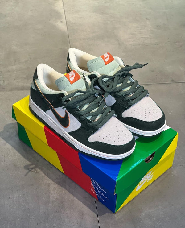 NIKE SB LOW VERDE